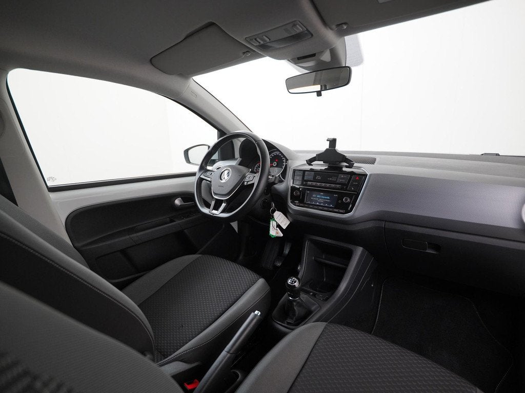 Volkswagen Up! 1.0 Active | Camera | Stoelverwarming | Zonda, 12 maanden, Stof, Gebruikt, 4 stoelen
