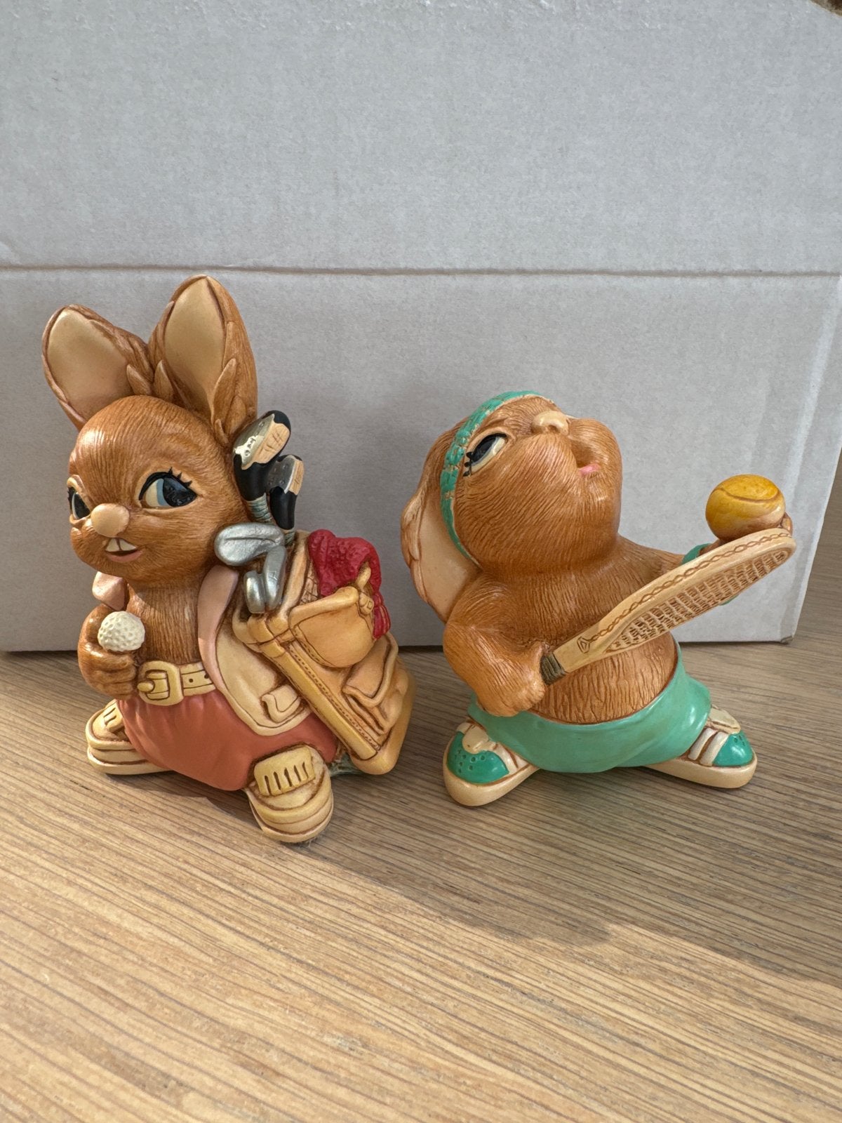 Pendelfin Konijnen Beeldjes: Golf & Tennis, Ophalen of Verzenden, Zo goed als nieuw, Dier