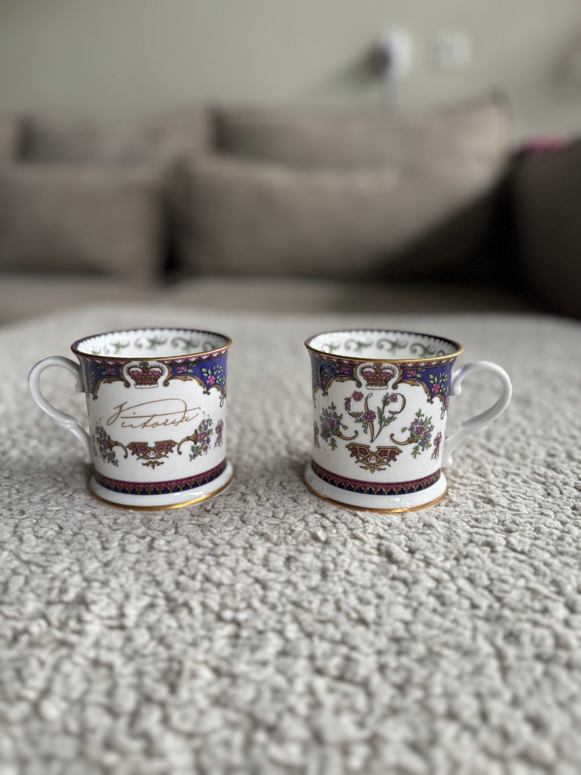 Royal Collection Queen Victoria servies – nieuwstaat, Ophalen