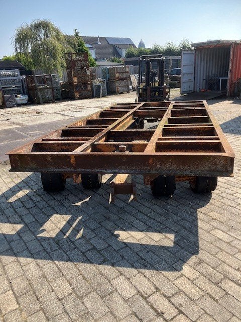 Transport wagen 25 tot 30 ton  ton 32 stuurbare wielen, 100 liter of meer, Ophalen of Verzenden, Gebruikt, Transportkar