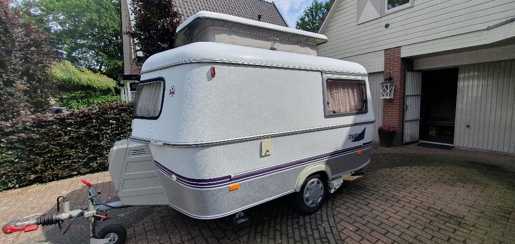 Keurig nette Eriba Touring Pan met mover., Standaardzit, Tot en met 2, Particulier, Lengtebed