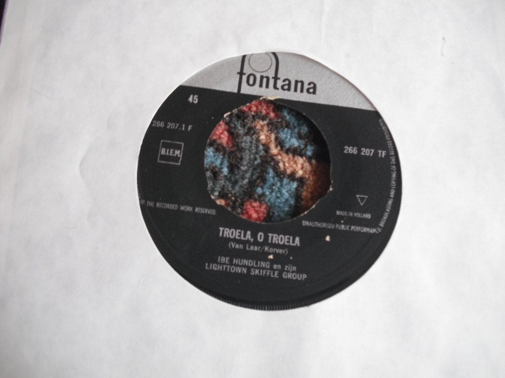 Ibe Hundling en de Lighttown Skiffle Groep -Troela, O Troela, Ophalen of Verzenden, Zo goed als nieuw, 12 inch, Levenslied of Smartlap