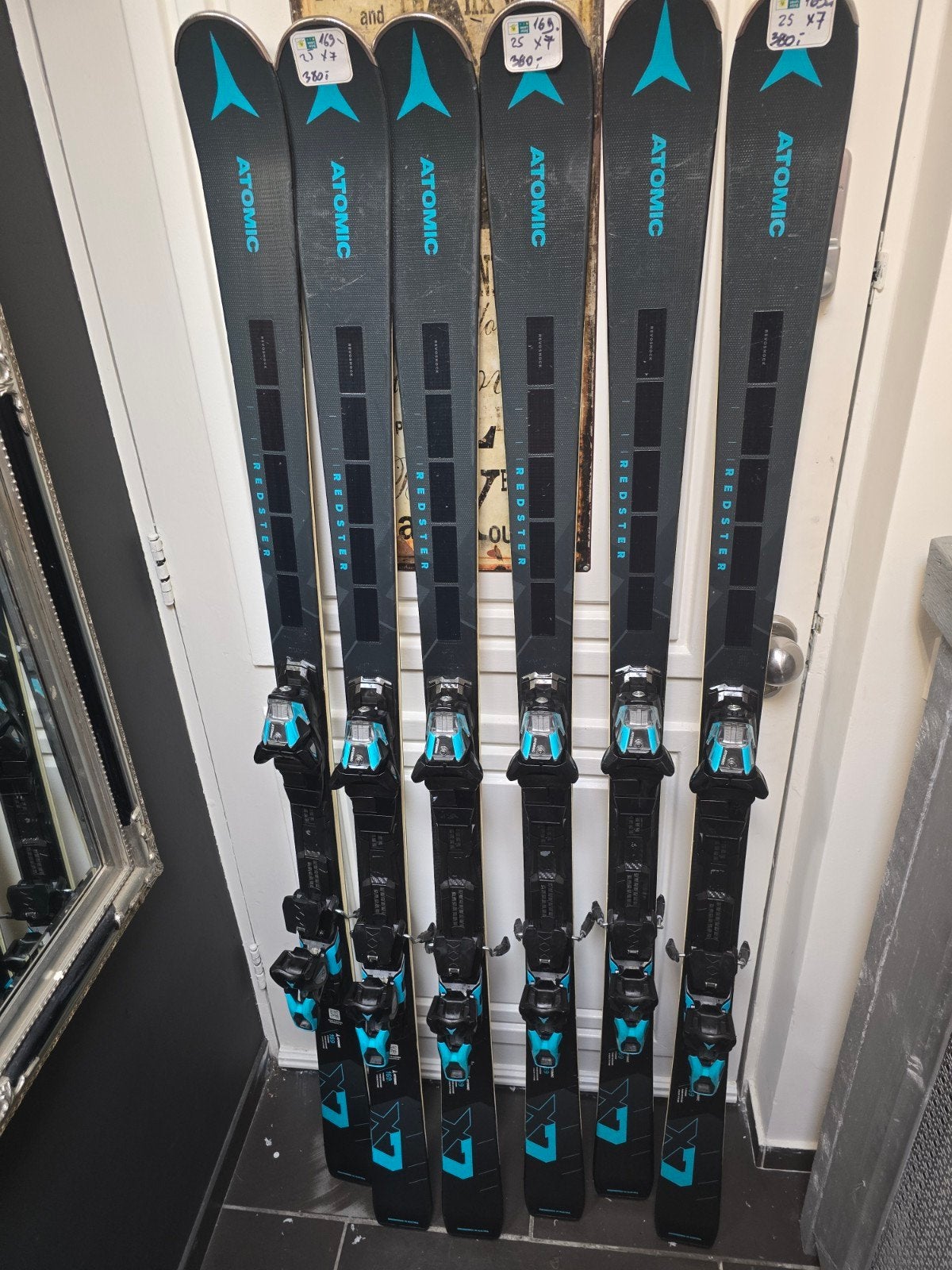 169cm 2025 ATOMIC REDSTER X7 REVOSHOCK GEVORDERDEN TOP ski, 160 tot 180 cm, Ophalen of Verzenden, Zo goed als nieuw, Carve