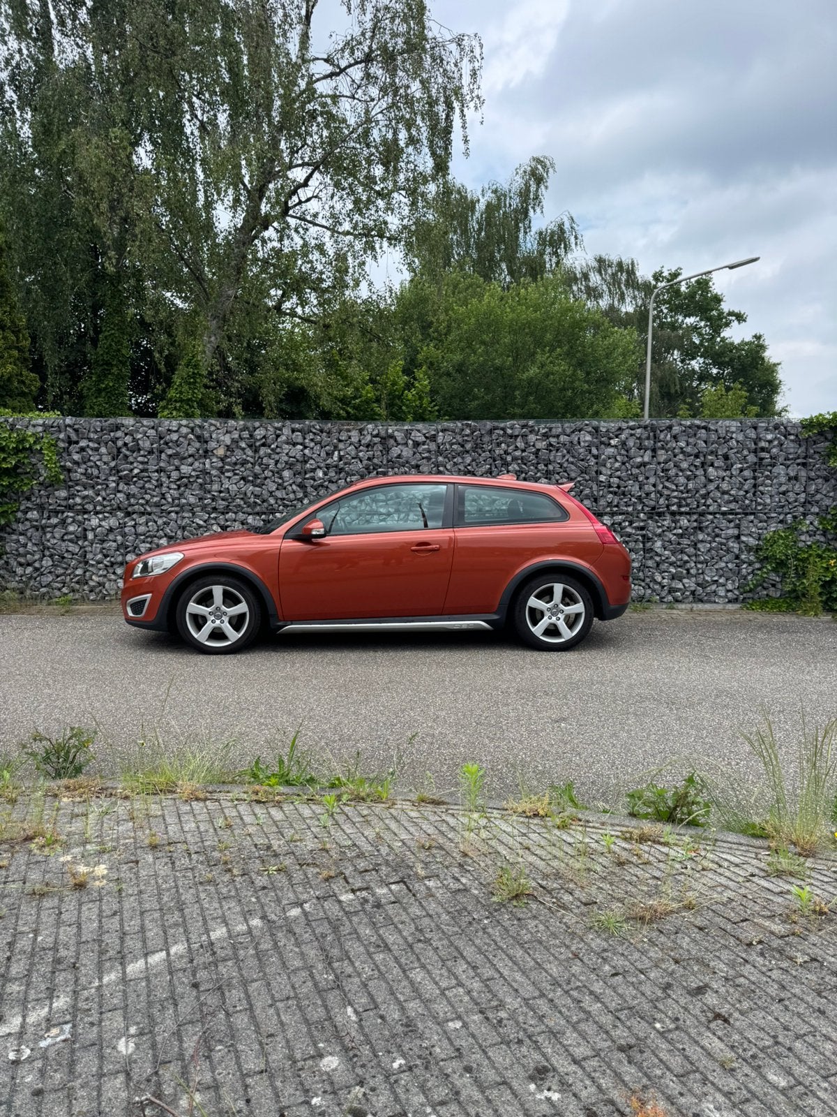 Volvo C30 1.6 2010 lage kilometerstand, nieuwe apk, Auto's, 1596 cc, 101 pk, Zwart, 4 cilinders