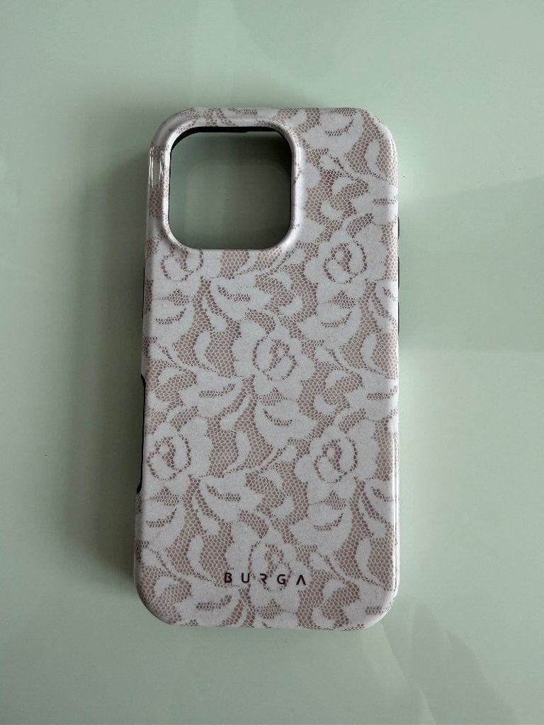 BURGA iPhone 16 pro, IPhone 16 Pro, Ophalen of Verzenden, Zo goed als nieuw, Burga