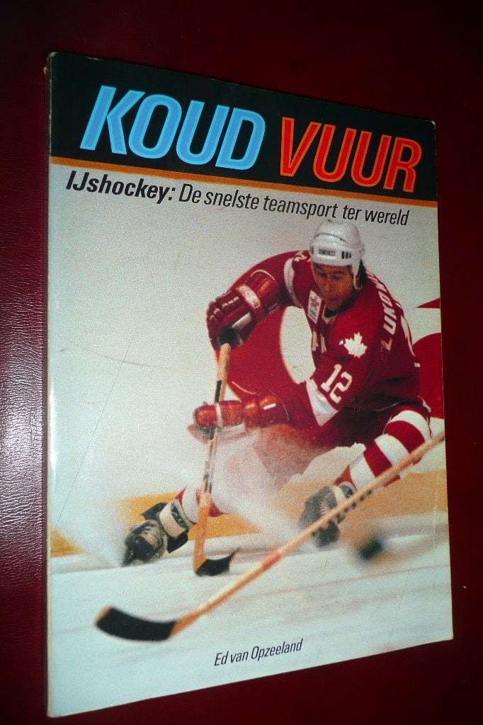 Koud Vuur (IJSHOCKEY) – Ed van Opzeeland., Ophalen of Verzenden, Zo goed als nieuw, Koud Vuur (IJSHOCKEY) – Ed van Opzeeland.