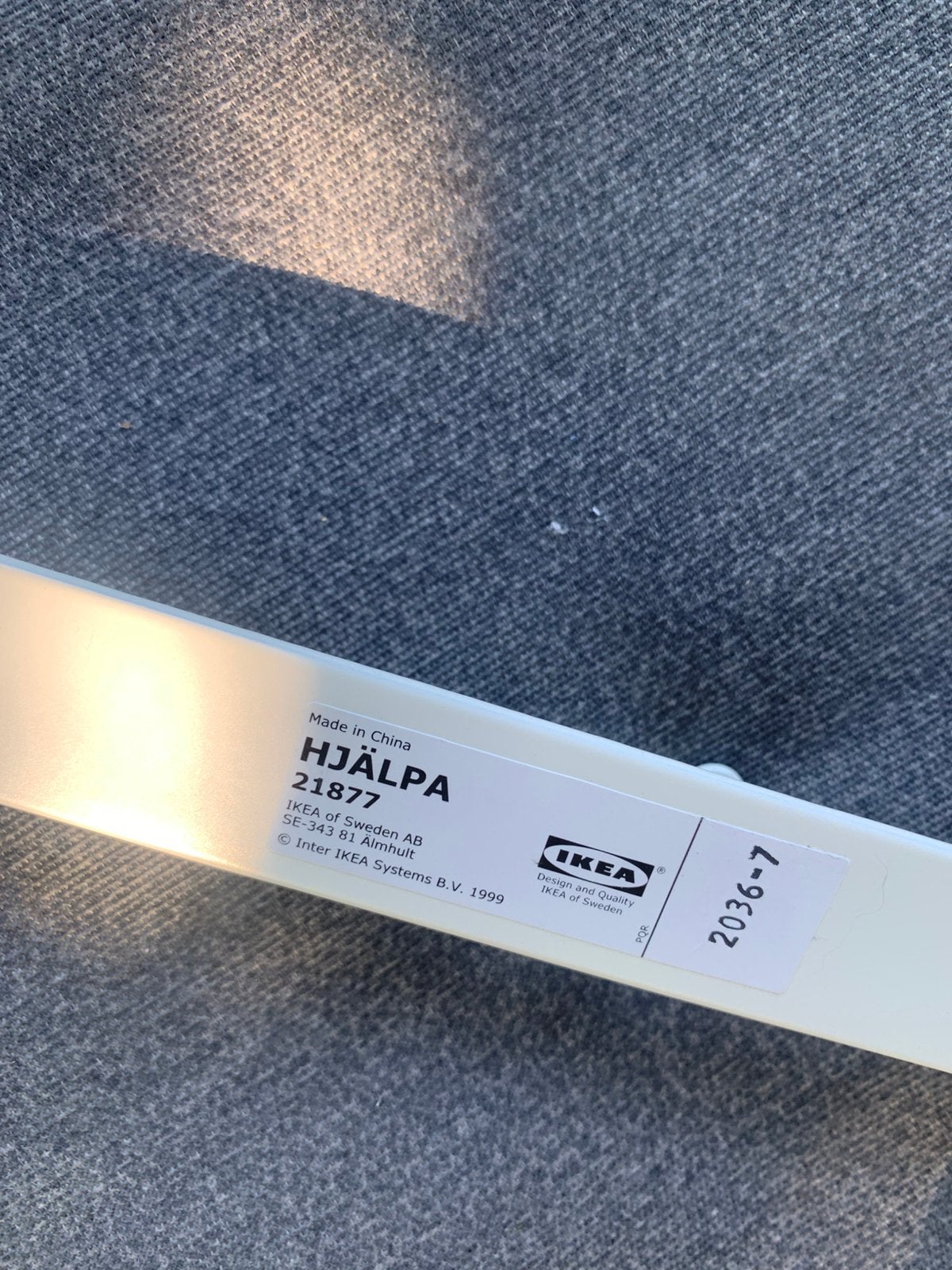 Hjalpa kledingroede, Ophalen, Zo goed als nieuw