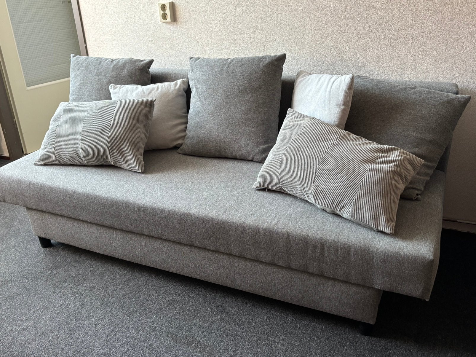 Slaapbank (Ikea) z.g.a.n. te koop, Ophalen, Zo goed als nieuw, Tweepersoons, 140 cm