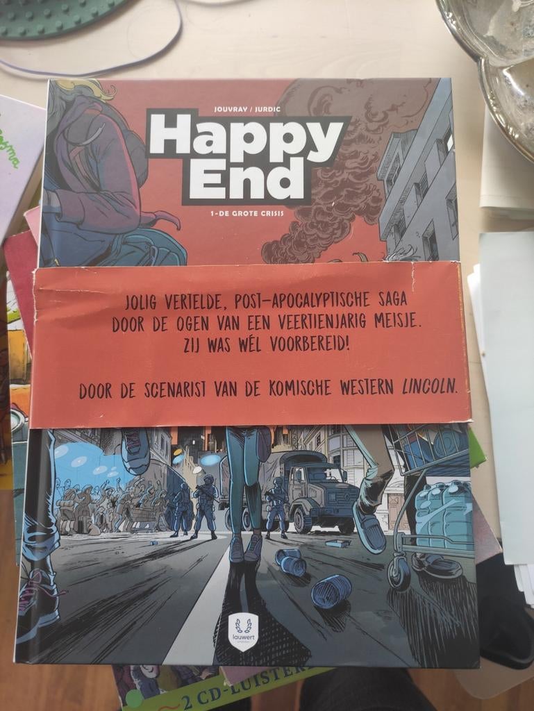Happy End - 1e Grote Crisis stripboek hardcover, Eén stripboek, Ophalen of Verzenden, Gelezen