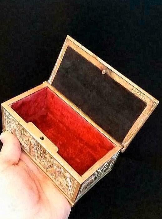 Antiek brons TRINKET JEWELRY BOX zonder sleutel, bronzen, Ophalen of Verzenden, Brons