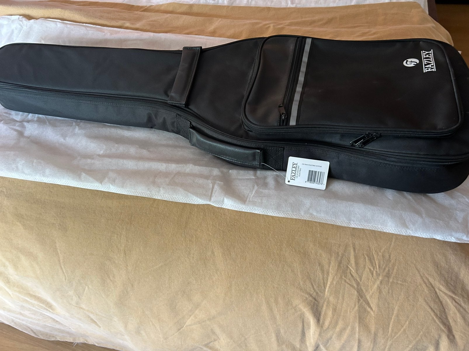 Gitaartas, Muziek en Instrumenten, Behuizingen en Koffers, Ophalen, Zo goed als nieuw, Elektrische gitaar