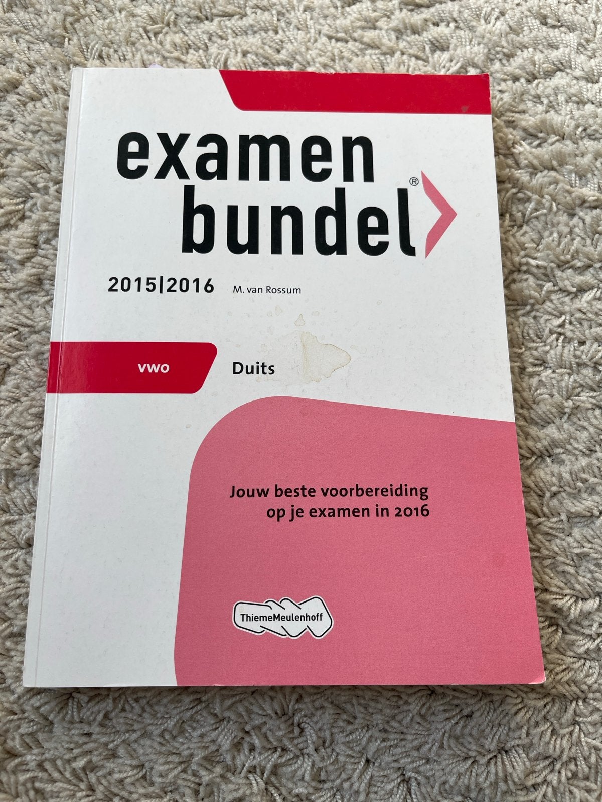 Examenbundel Duits VWO 2015/2016 - M. van Rossum, Ophalen of Verzenden, Gamma, Gelezen, WO