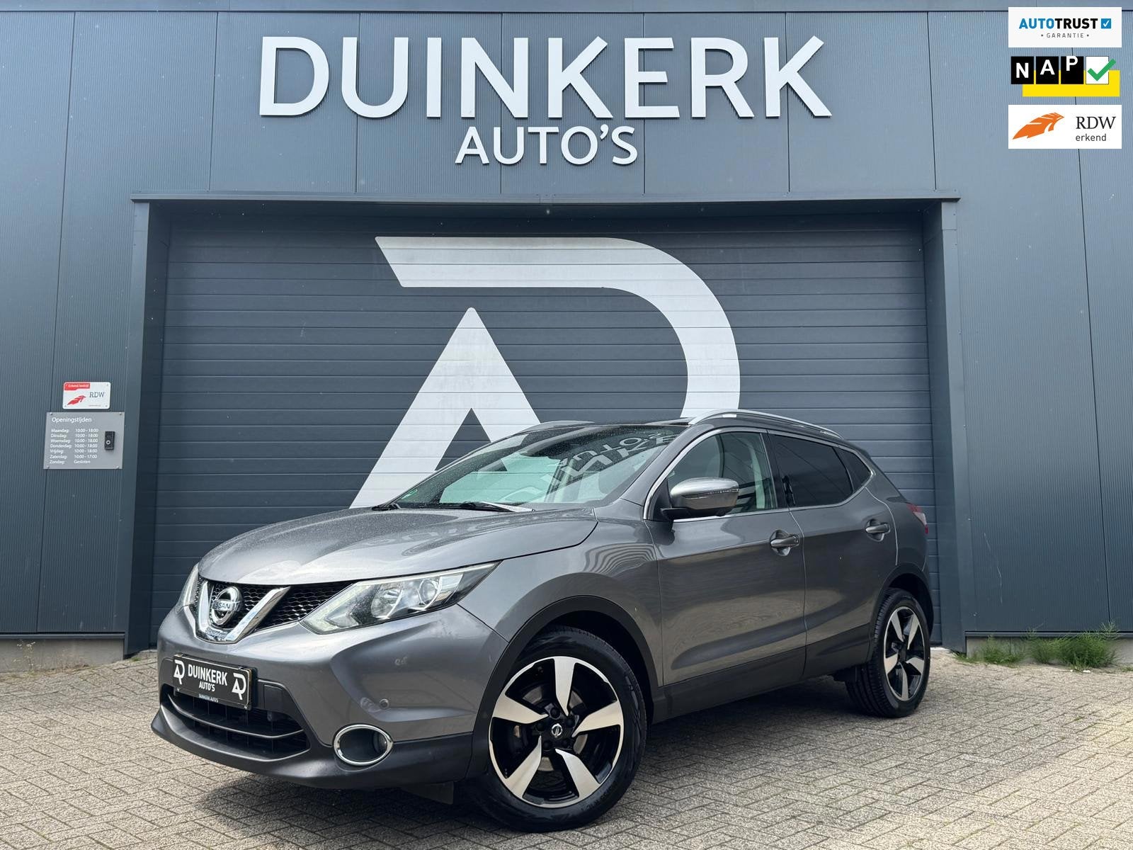 Nissan Qashqai 1.2 Connect Edition | Airco climate | Cruise, Auto's, Voorwielaandrijving, Gebruikt, 4 cilinders, 116 pk