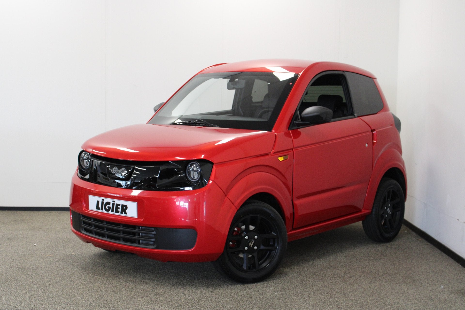 Ligier Brommobiel Myli IDEAL 45Km (bj 2025), Diversen, Brommobielen en Scootmobielen, Nieuw, Tilburgseweg 43
4902TL  OOSTERHOUT NB, NL