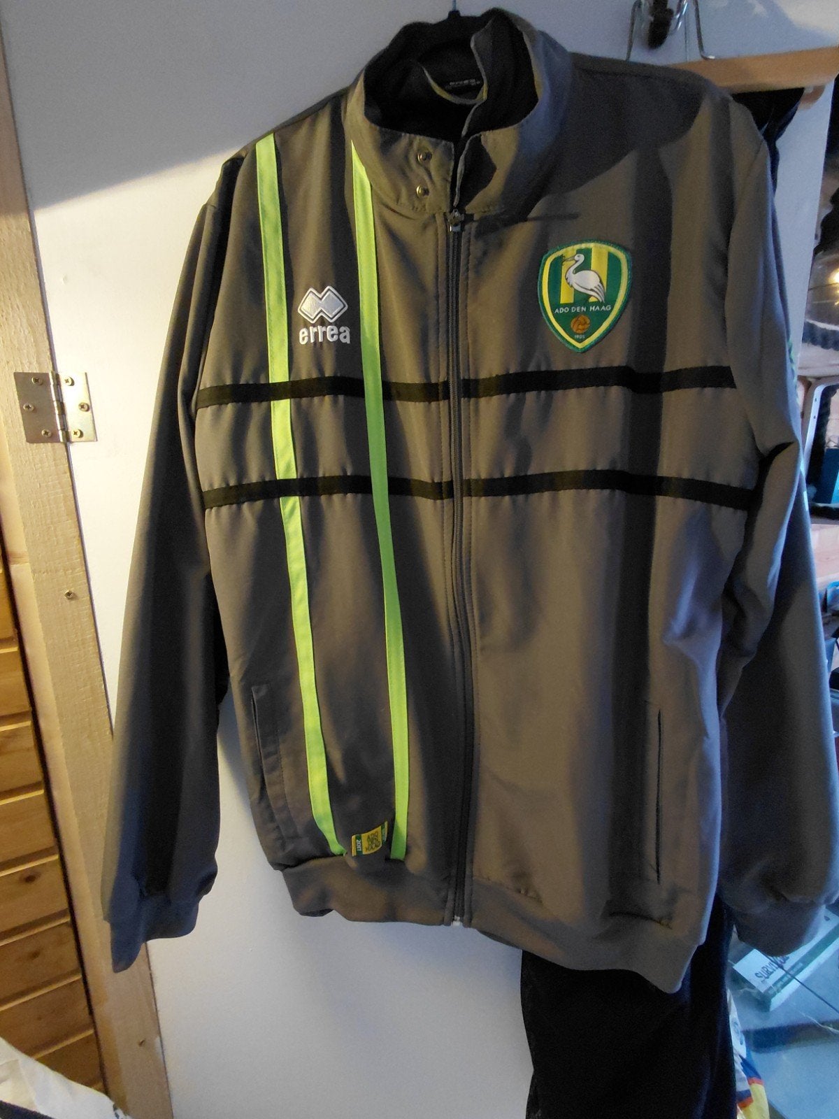 Ado den haag trainings pak maat xl., Ophalen of Verzenden, Zo goed als nieuw, Errea