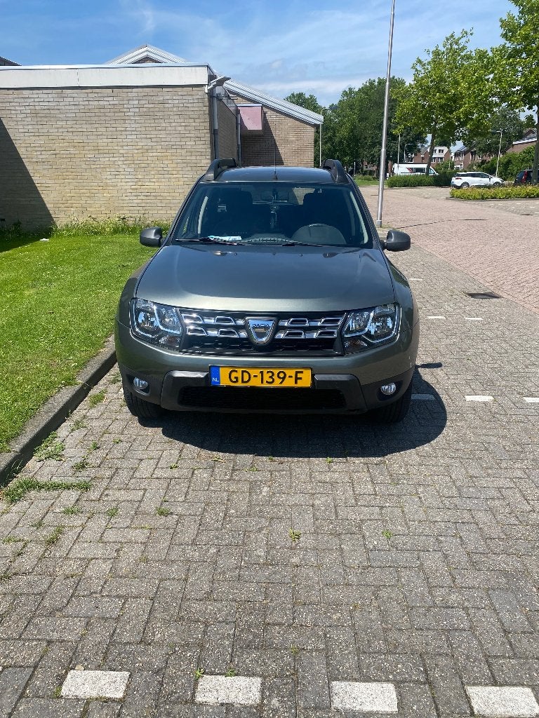Dacia Duster 1.2 TCE 125 4X2 2015 Grijs, Voorwielaandrijving, 125 pk, Duster, 635 kg