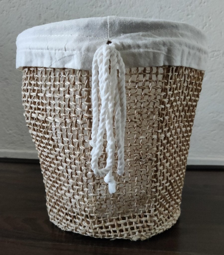 Prullenmand van sisal of zeegras met katoenen binnenzak, Ophalen of Verzenden, Zo goed als nieuw, Minder dan 10 liter, Riet