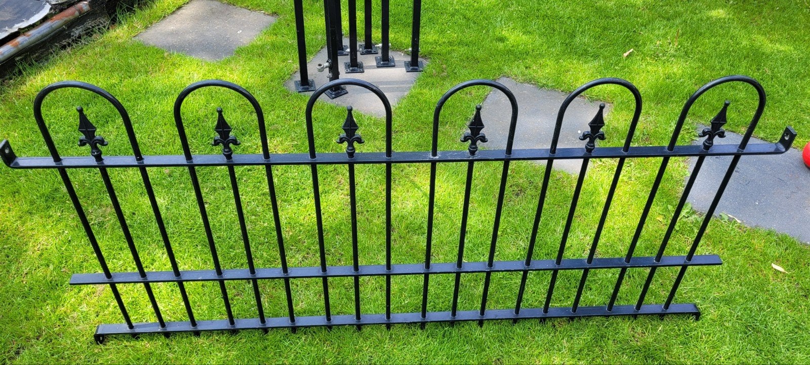 Zwart sierhekwerk met poort - IJzeren tuinhek, Ophalen, Met poort, Gebruikt, Sierhekwerk