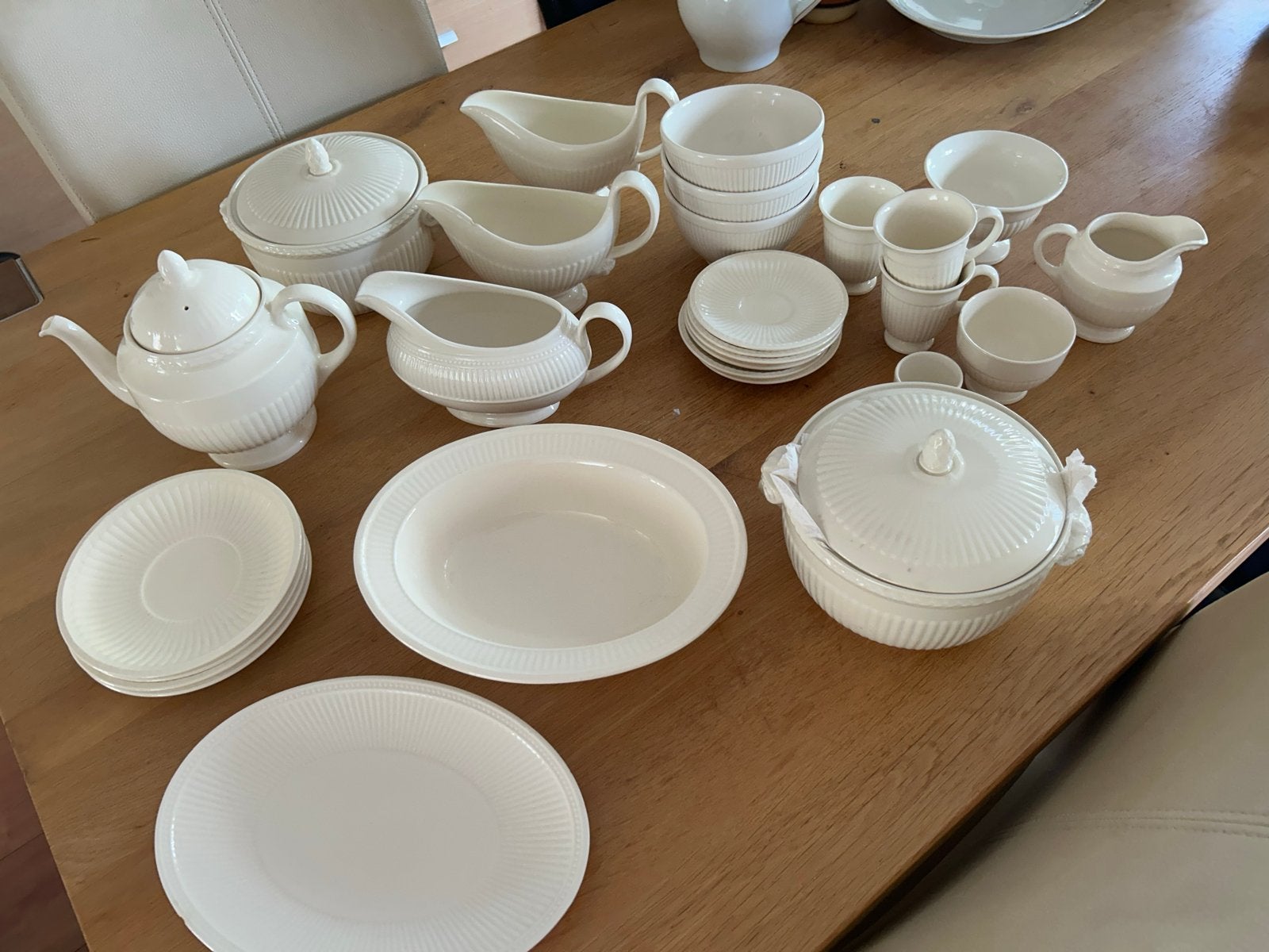Servies restant: Esmee plain en Winsor (crème), Ophalen, Gebruikt, Overige merken, Keramiek