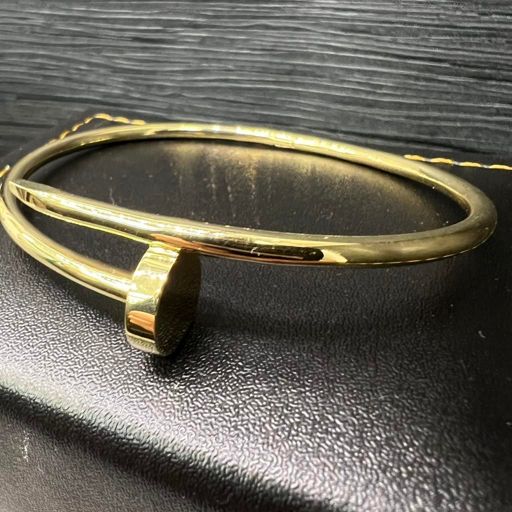 18 karaat gouden armband spijker model massief, Sieraden, Tassen en Uiterlijk, Armbanden, Ophalen of Verzenden, Zo goed als nieuw