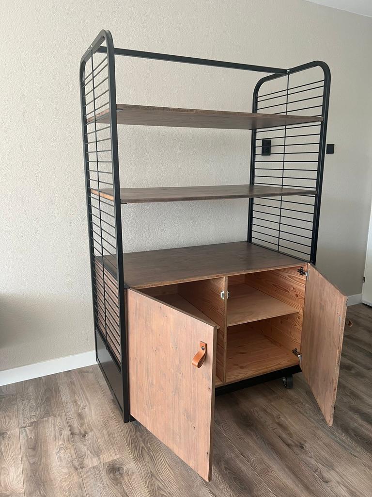 Bakkerskast Fabrieksdesign - Industrieel & Ruim, Gebruikt, Metaal, 150 tot 200 cm, 25 tot 50 cm