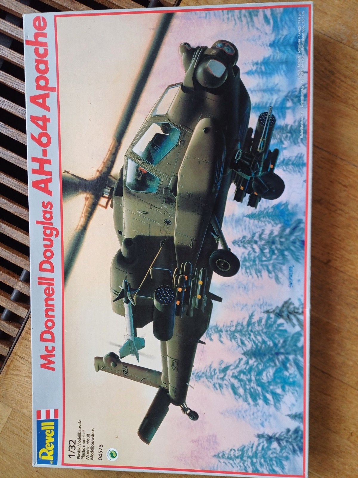 McDonnell Douglas AH-64 Apach gevechtshelikop, Ophalen of Verzenden, Revell