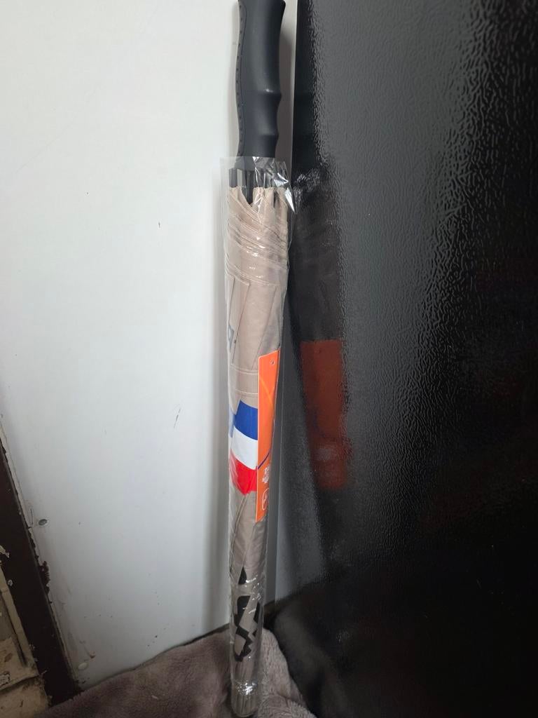 Paraplu nieuw, Sieraden, Tassen en Uiterlijk, Paraplu's, Ophalen of Verzenden, Nieuw, Overige kleuren