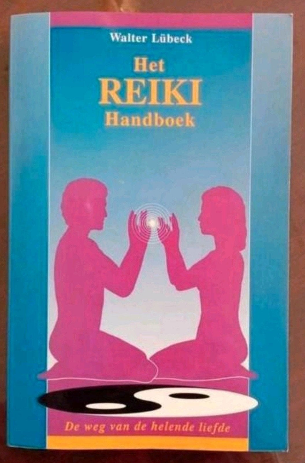 Het REIKI handboek Walter Lübeck, Ophalen of Verzenden, Zo goed als nieuw, Spiritualiteit algemeen, Achtergrond en Informatie