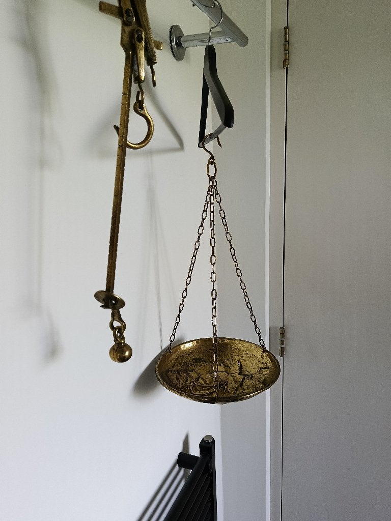 Sfeervolle antieke hangweegschaal Prachtig decoratieobject!, Ophalen of Verzenden