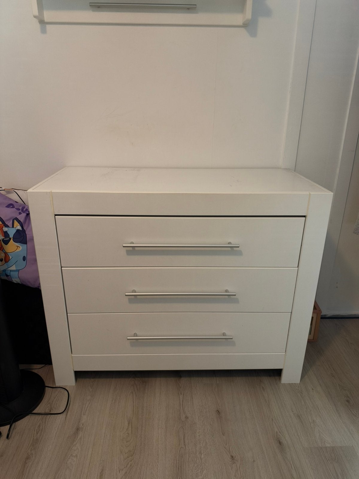 Mooie witte commode 3 lades, Ophalen, Gebruikt, 50 tot 70 cm, 100 cm of meer