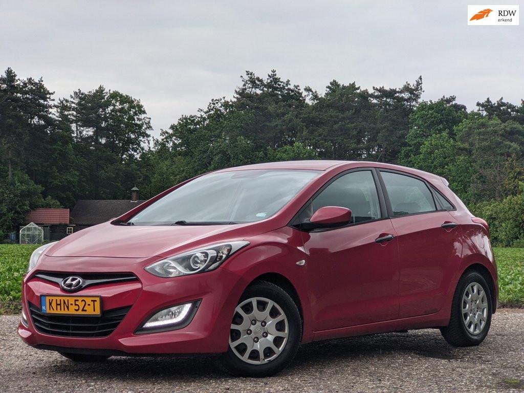 Hyundai I30 1.4 AIRCO, Voorwielaandrijving, Stof, Gebruikt, 4 cilinders