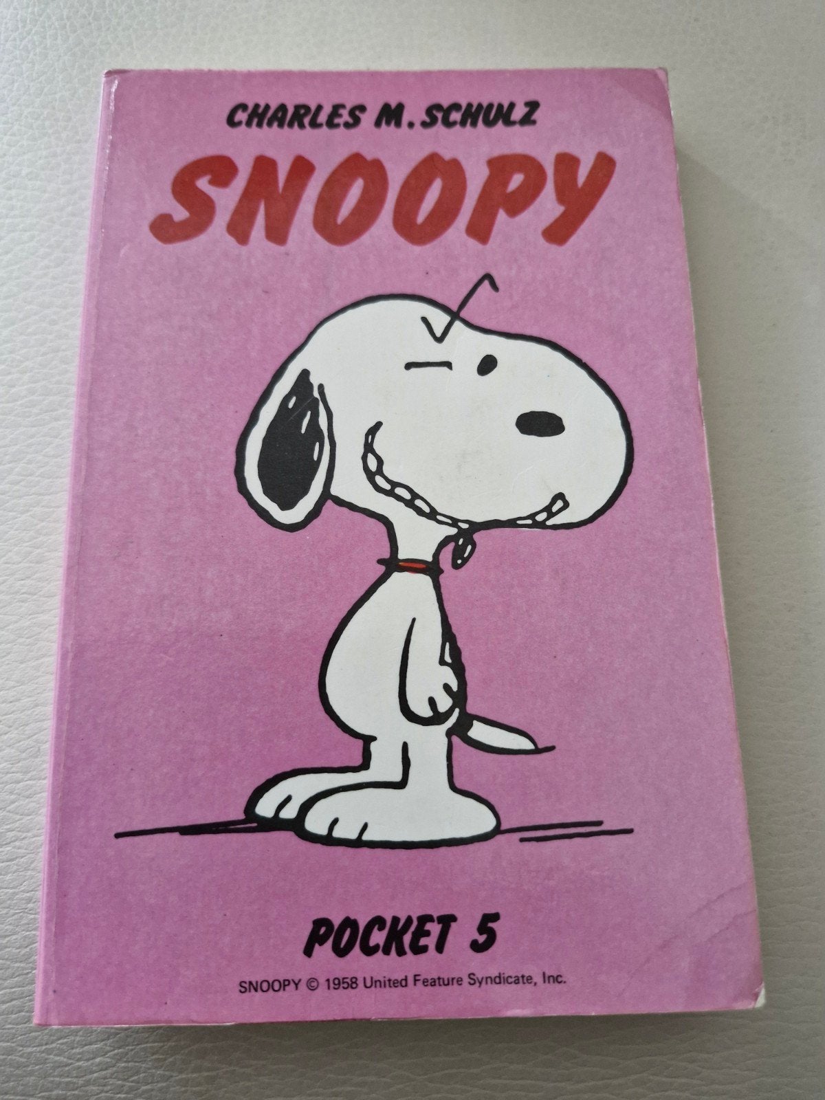 Snoopy Pocket 5 - Charles M. Schulz, Boeken, Eén stripboek, Ophalen of Verzenden, Gelezen, Charles M. Schulz