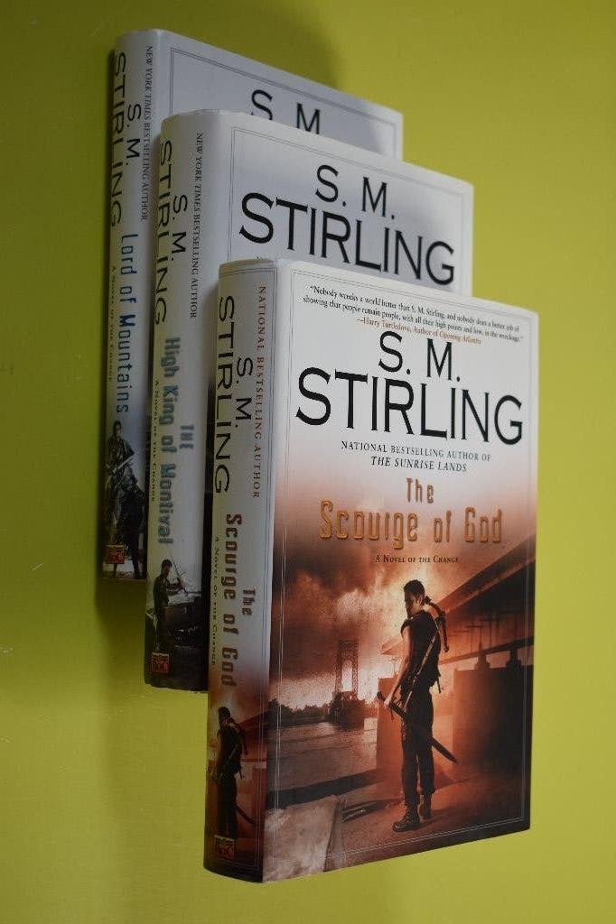 3 x S.M. Stirling- A Novel of the Change Hard/cover z.g.a.n., Ophalen of Verzenden, Zo goed als nieuw, S.M. Stirling, Amerika