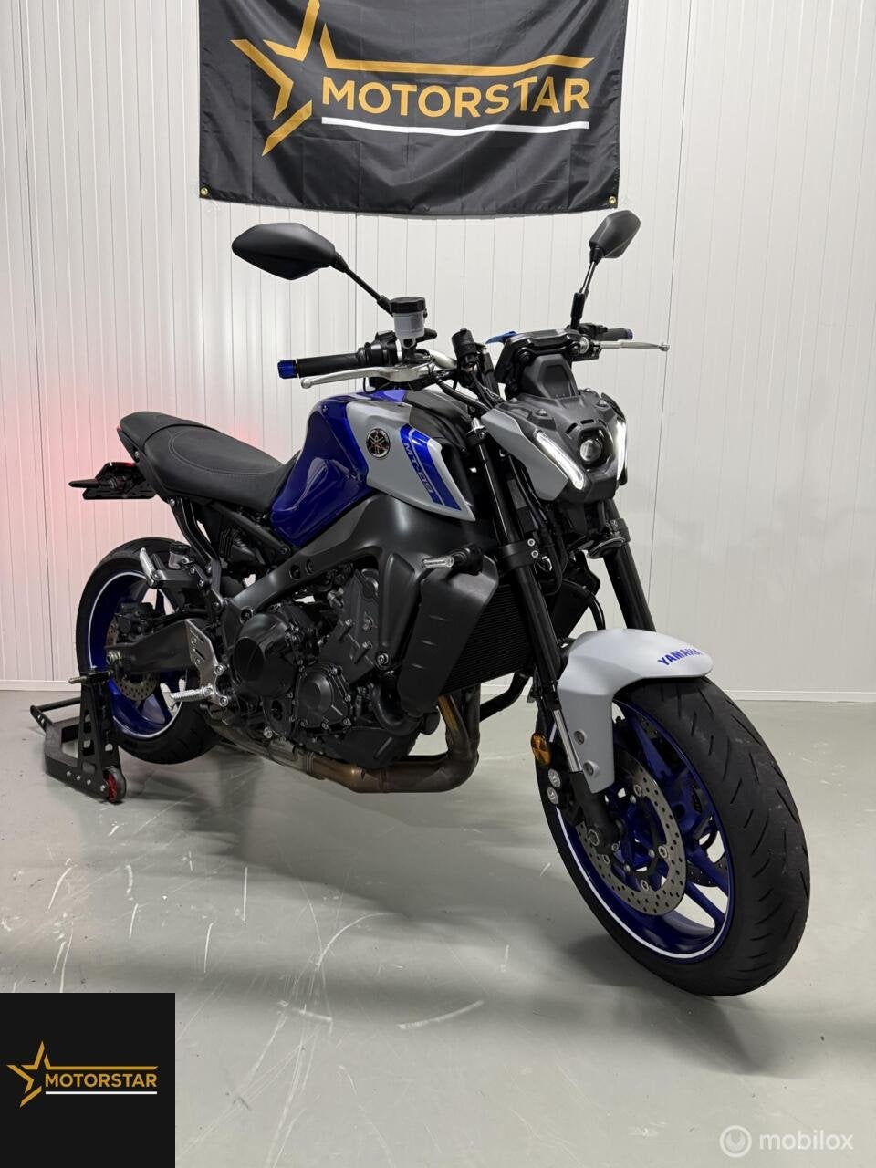 Yamaha MT-09 | Comfortzadel | handvatverwarming | Quadlock, ABS, 890 cc, Meer dan 35 kW, Handgeschakeld