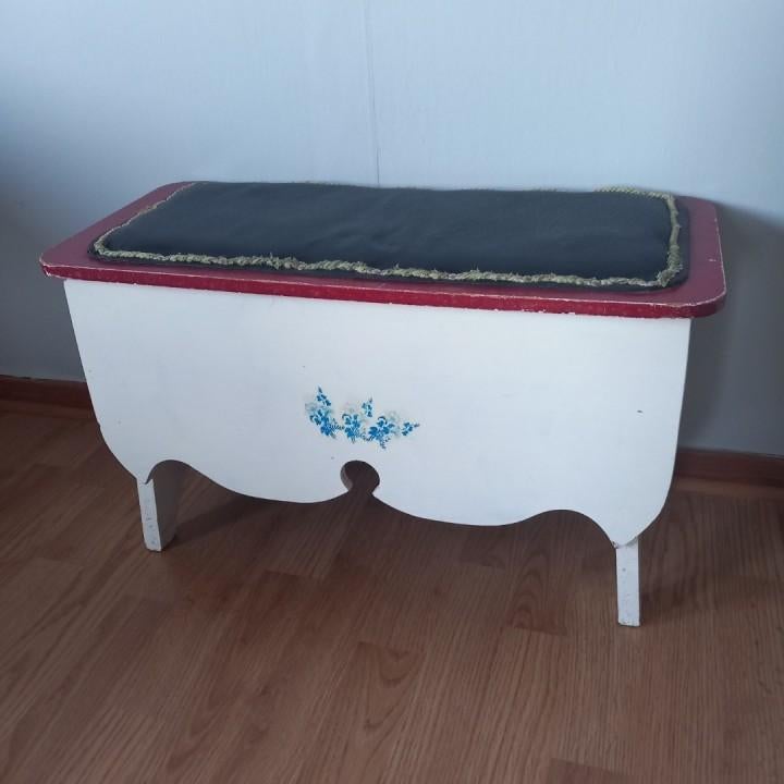 Vintage Zweeds krukje/opbergkistje, Ophalen of Verzenden, Gebruikt, Hout