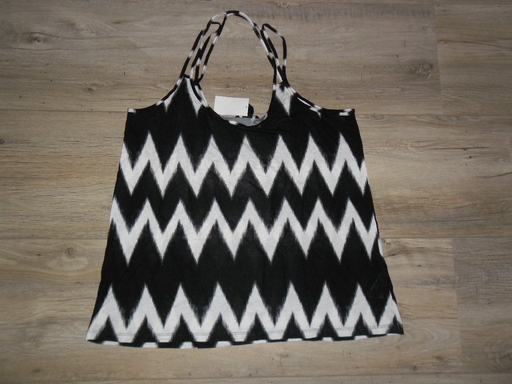 H&M Zwart/Witte Top Maat XL (NIEUW + PRIJSKAARTJE), H&M, Zwart, Maat 46/48 (XL) of groter, Nieuw