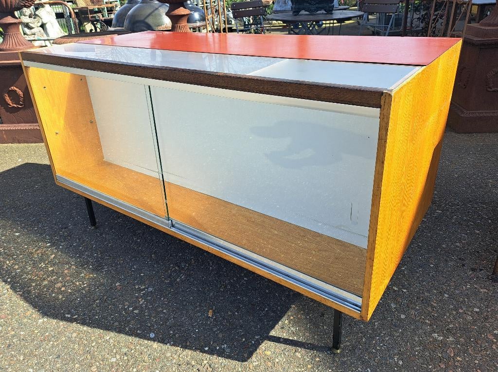 2 oude Retro toonbanken 1 x 145 cm breed en 1 x 160 cm breed, Ophalen