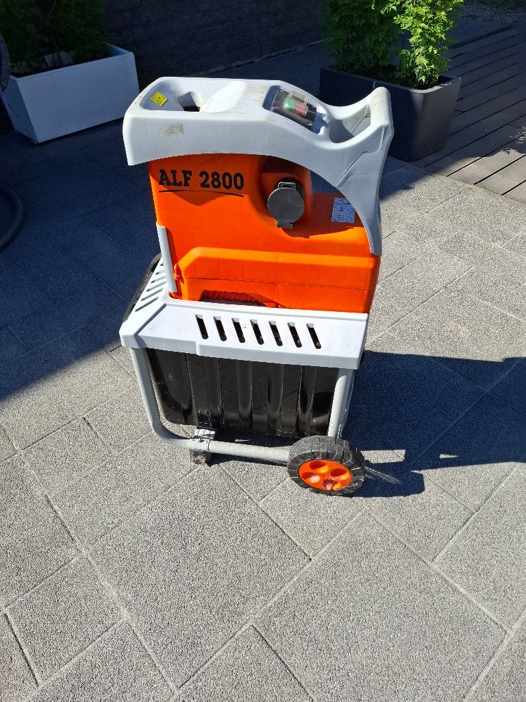 Hakselaar ATIKA Alf 2800, Ophalen, Atika, Zo goed als nieuw, Met opvangbak