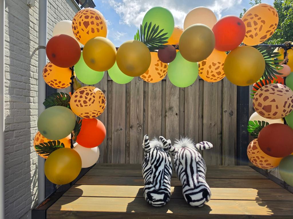Zebra kop (los te koop) € 10,- per stuk, Ophalen of Verzenden, Versiering
