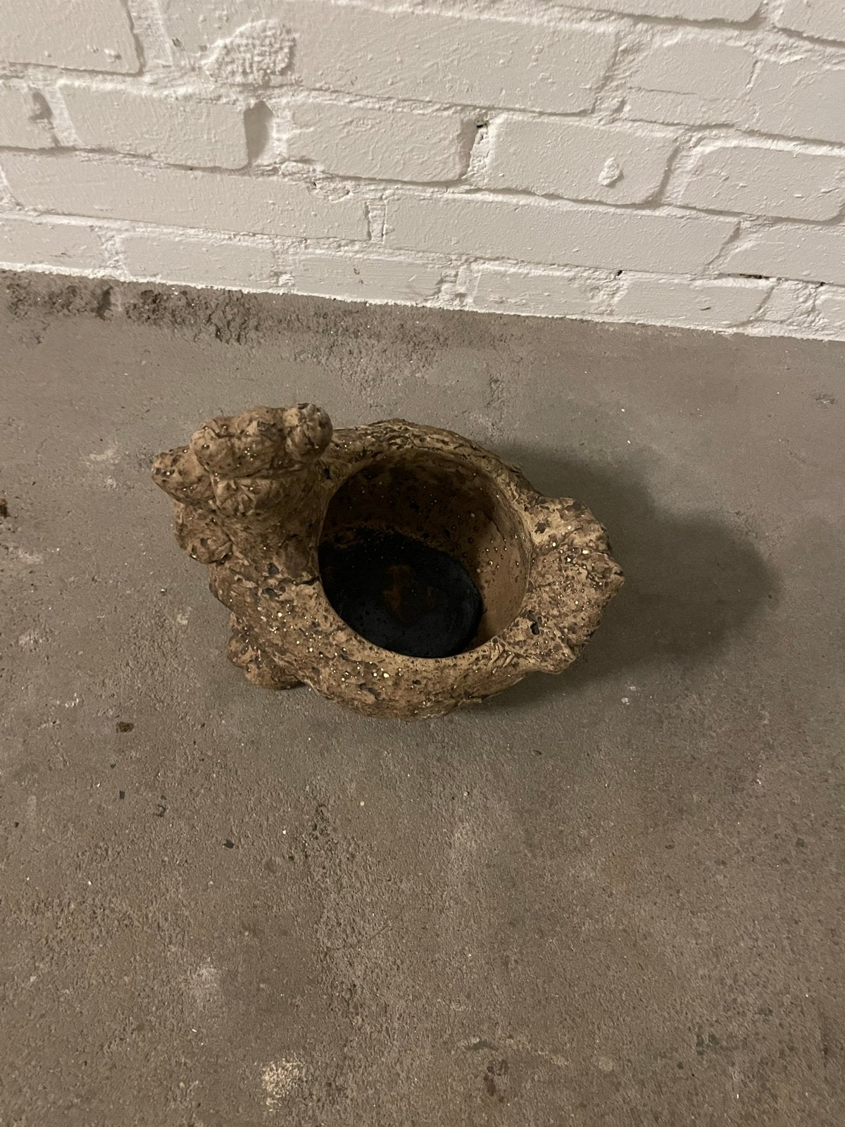 Unieke bloempot in de vorm van een kip, Overige materialen, Gebruikt, Binnen, Ophalen of Verzenden