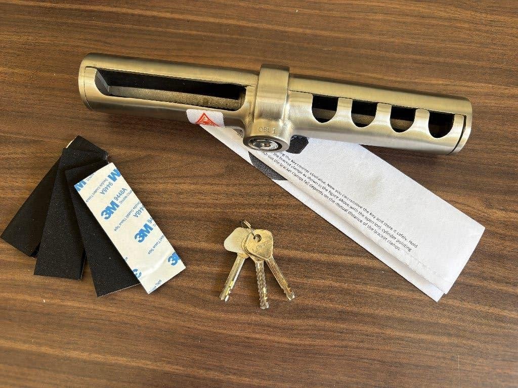 Nieuw LOCKK OBL1 buitenboordmotorslot SCM – compleet, Watersport en Boten, Ophalen of Verzenden, Nieuw, Motor en Techniek, Motorboot