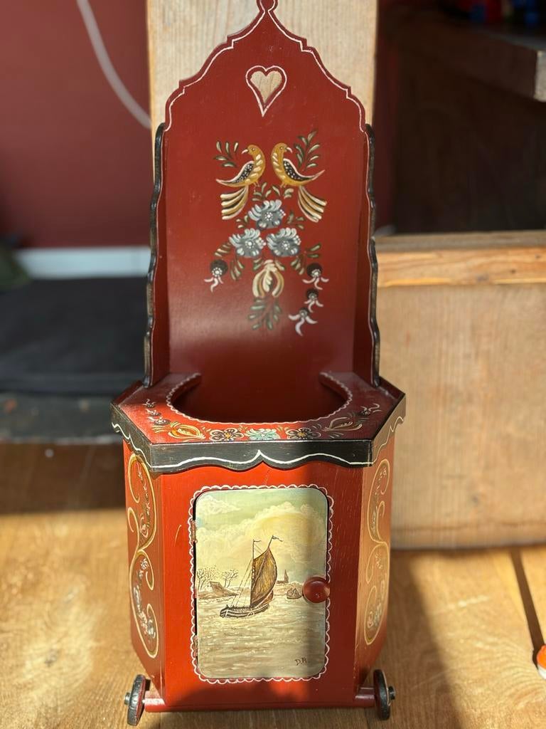 Antieke schilderkunst poppenstoel po, Antiek en Kunst, Antiek | Speelgoed, Ophalen of Verzenden