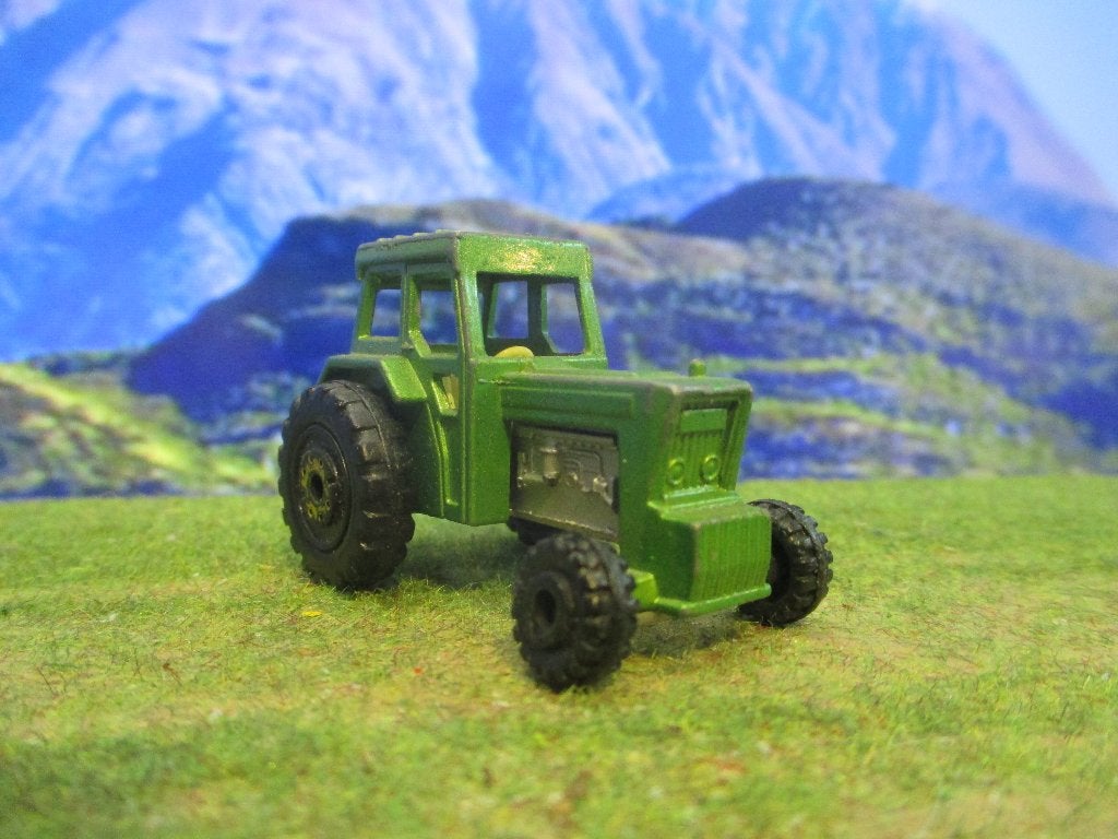 1:64 Ford Tractor - Matchbox MB46 Metallic Green 1981 only, Ophalen of Verzenden, Gebruikt, Auto