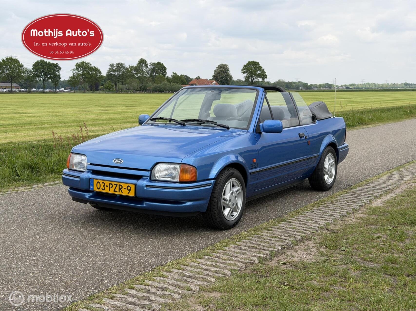 Ford Escort Cabrio 1.6 XR3 Inj. Cabrio super frisse auto!, Auto's, Voorwielaandrijving, 4 cilinders, Cabriolet, Bedrijf
