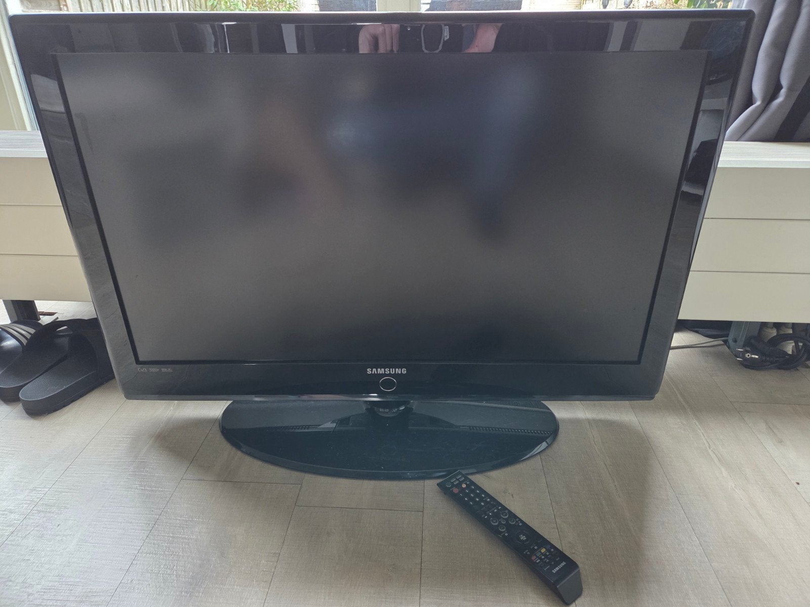 Samsung TV 37 inch - soms kortstondig roze balk in beeld, Audio, Tv en Foto, Televisies, Ophalen, Gebruikt, 50 Hz, LCD