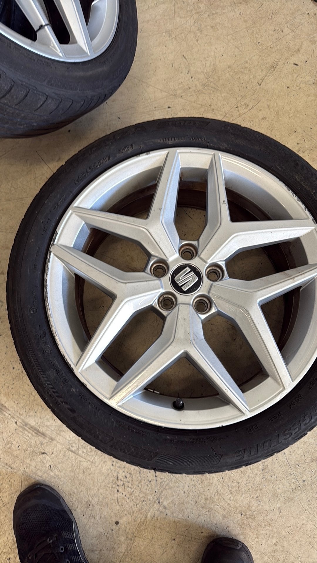 Seat ibiza FR velgen 2x, Auto diversen, Wieldoppen, Ophalen, Zo goed als nieuw