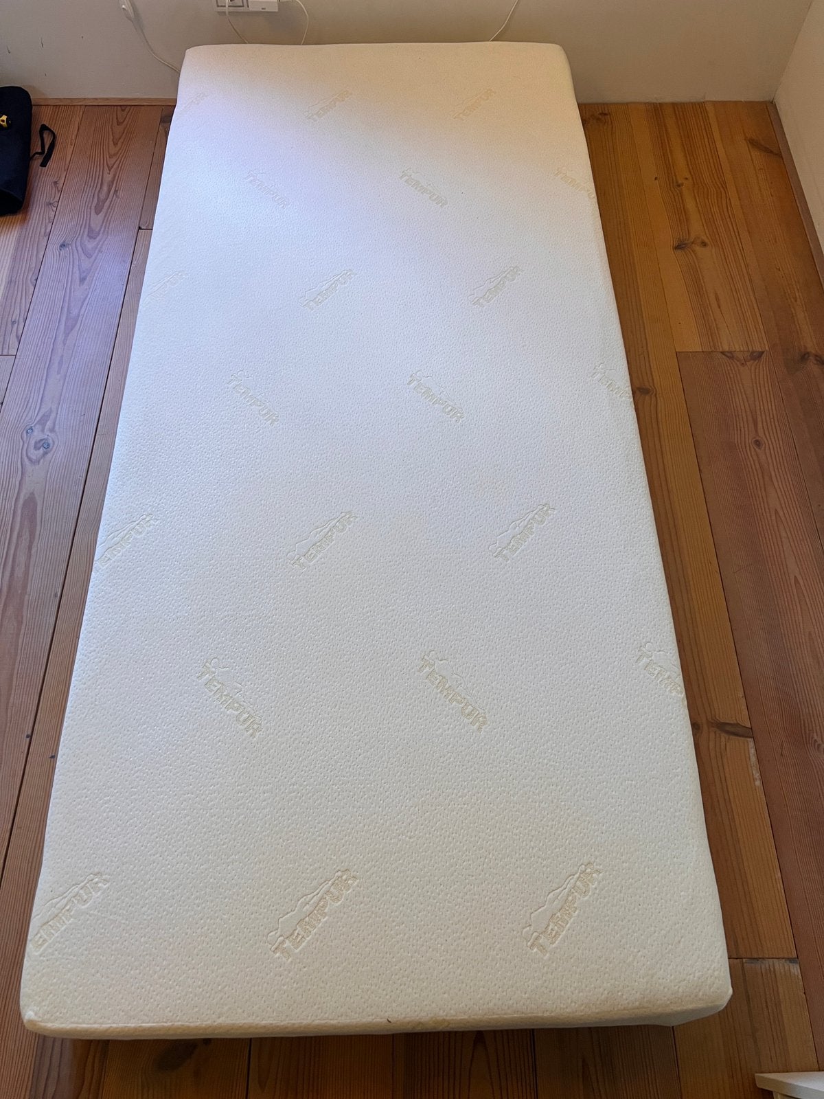 Tempur 90 x 200 traagschuim matras, Ophalen of Verzenden, Zo goed als nieuw, Eenpersoons, 90 cm
