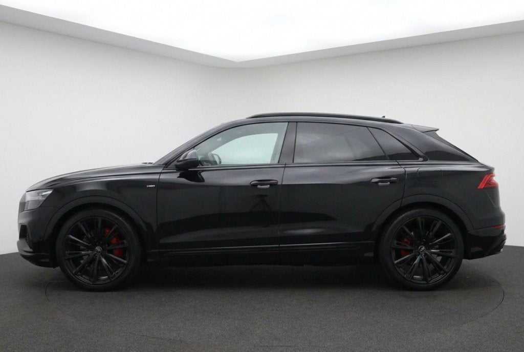 Audi Q8 60 TFSI e-hybrid quattro S Line Competition l AWD Be, Automaat, Gebruikt, 2995 cc, Q8