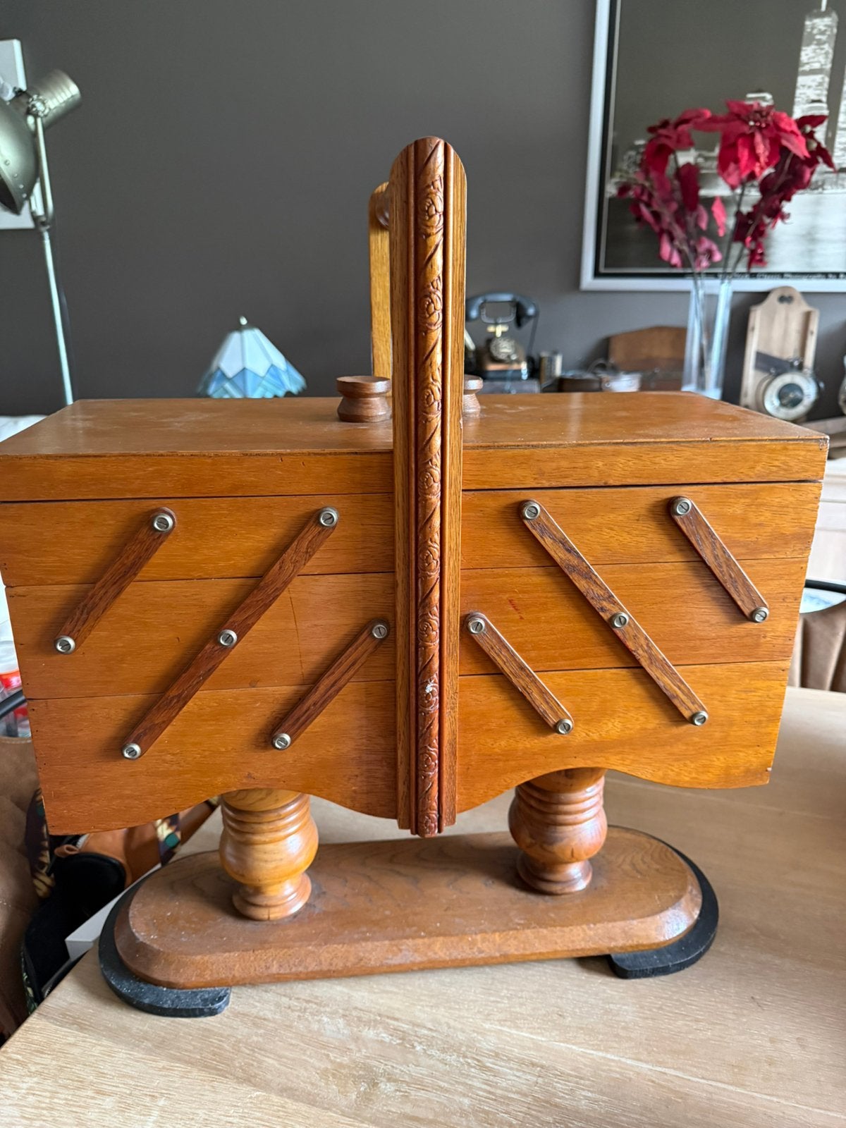Grote houten vintage naaikist, Verzamelen, Ophalen, Huis en Inrichting