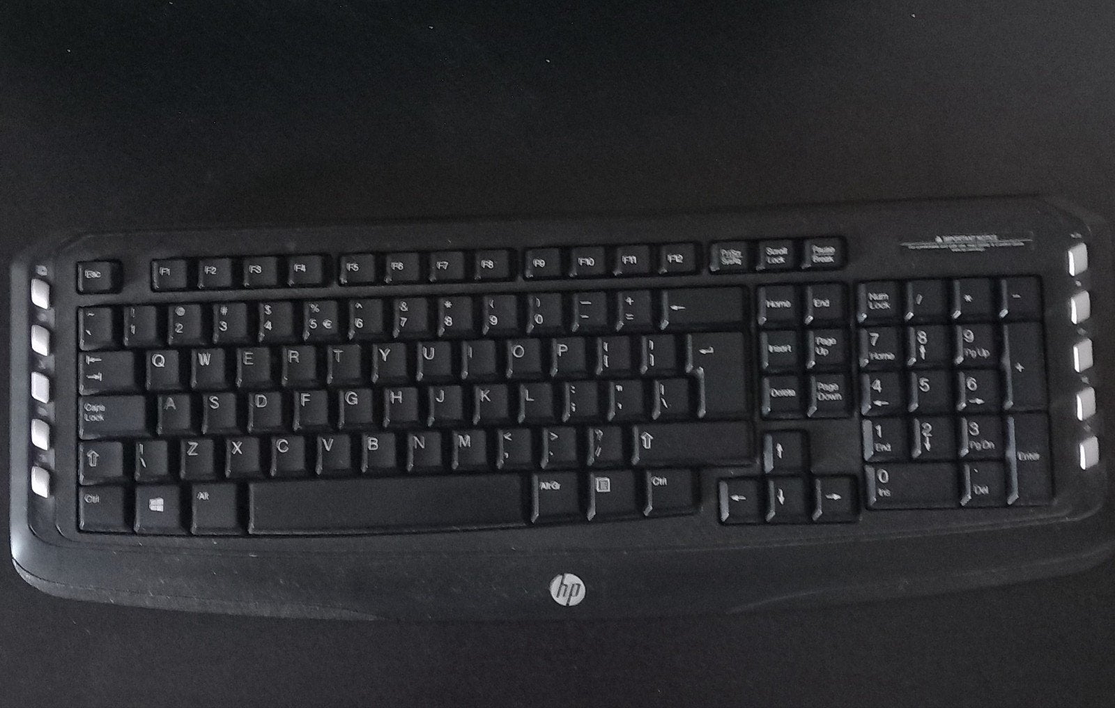 HP Draadloos Toetsenbord - Zo goed als nieuw, Computers en Software, Toetsenborden, Ophalen
